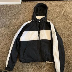 Hollister wind breaker